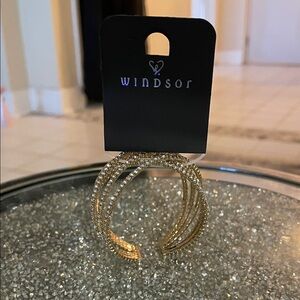 NWT Gold Sparkle Cuff adjustable WINDSOR Bracelet